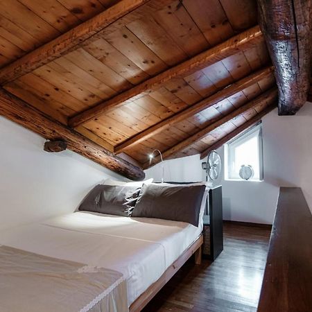 Suite Fontana - By MyhomeinCôme Extérieur photo